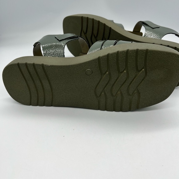 Free People Finn Fisherman Platform Sandals in Sea Serpent Green - Picture 3 of 9